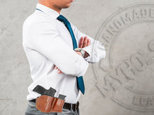Load image into Gallery viewer, Bersa Thunder .380 ACP OWB Right Hand Belt Holster with Mag Pouch Leather Holster
